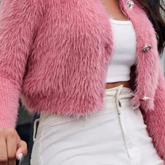 Cropped fuzzy sweater - Picture 1 of 2